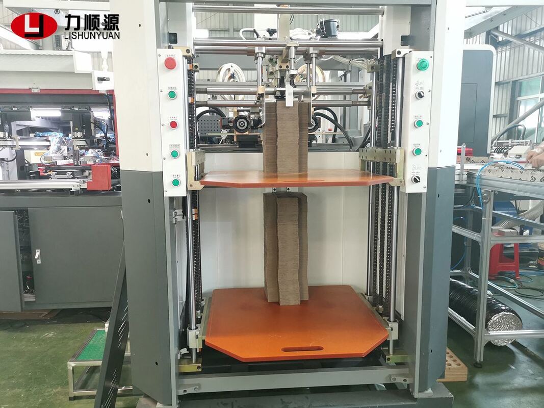 Полностью автоматическая машина для усиления углов коробок для ювелирных изделий, обувных коробок, косметических коробок