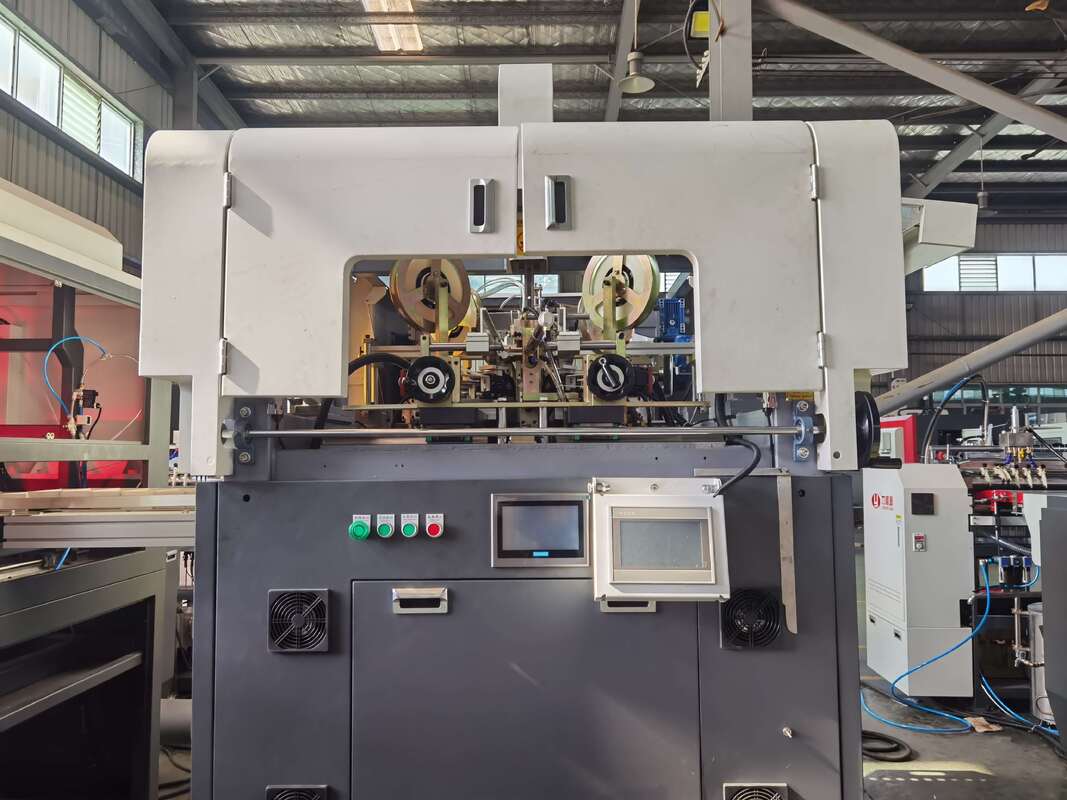 Полностью автоматическая машина для усиления углов коробок для ювелирных изделий, обувных коробок, косметических коробок