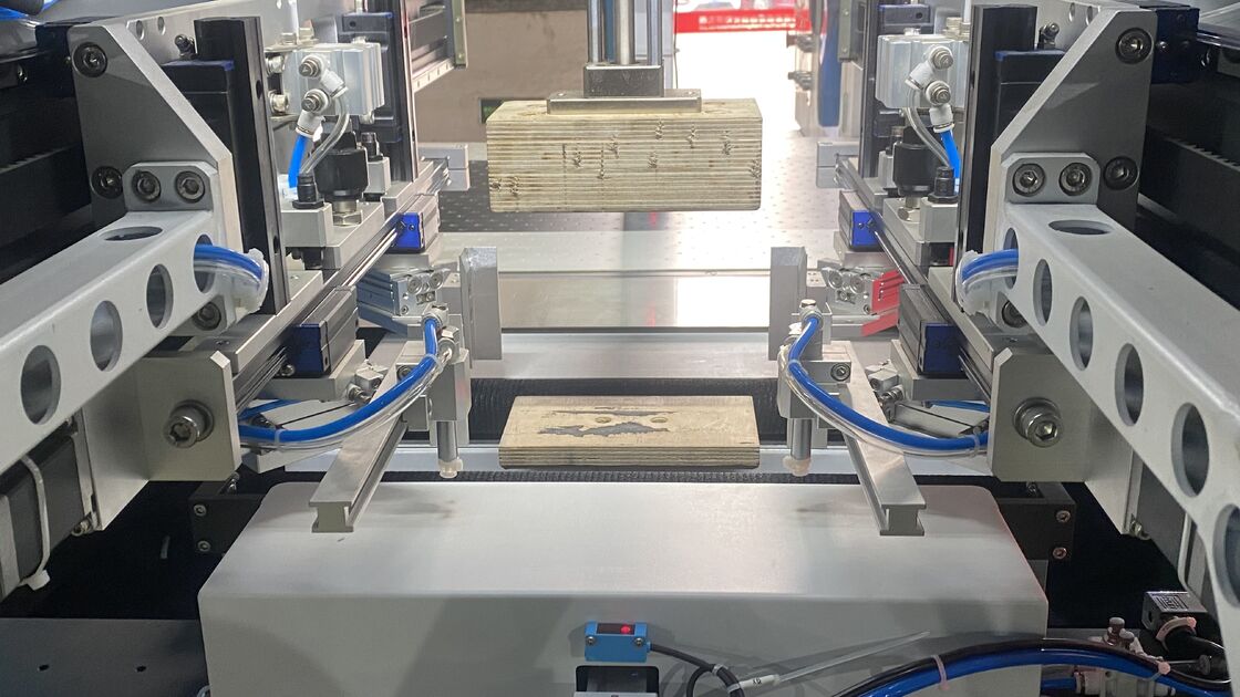 Двойная подача двойной формования жесткая коробка изготовления машины Быстрая скорость высокая точность полный сервоуправление