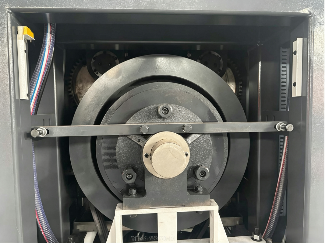 LY-DS650 Полностью автоматическая высекальная машина (без точки соединения, только для серого картона) Интеллектуальная круговая подача Высокая точность Высокая эффективность
