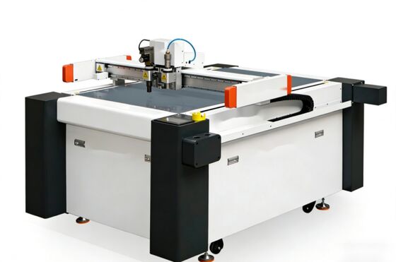 LY-RK03-1113 Непрямая неметаллическая гибкая режущая машина с точностью ± 0,05 мм